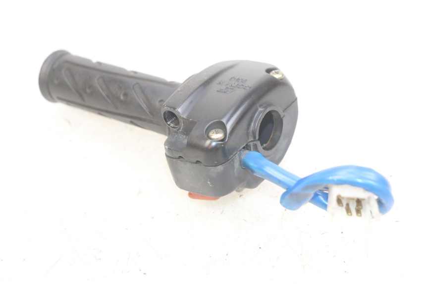 photo de MANUBRIO DESTRO KYMCO AGILITY 4T 50 (2005 - 2018) - Vista d'insieme del prodotto