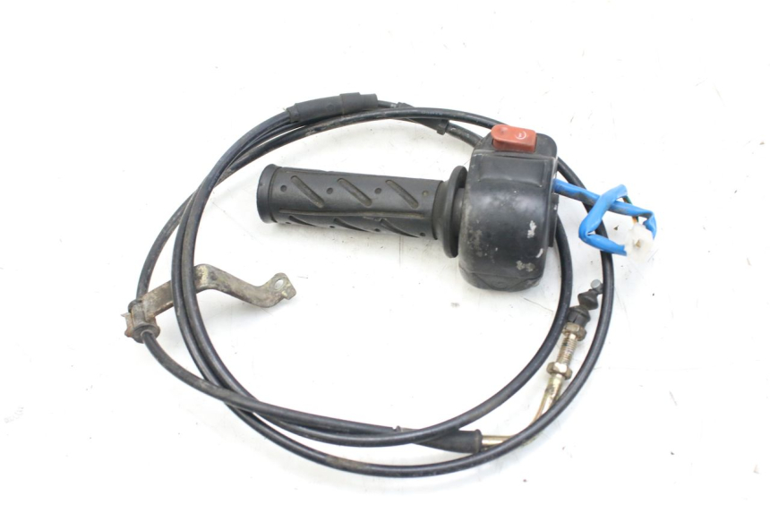 photo de MANUBRIO DESTRO KYMCO AGILITY 4T 50 (2005 - 2018) - Primo piano tecnico