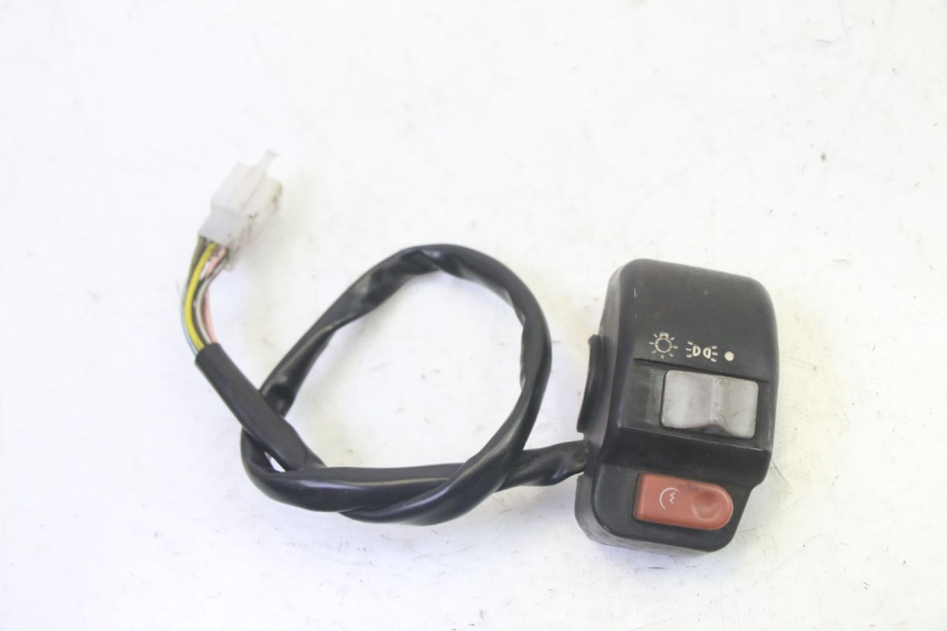 photo de MANUBRIO DESTRO KYMCO AGILITY NAKED RENOUVO 2T 50 (2011 - 2018) - Vista principale