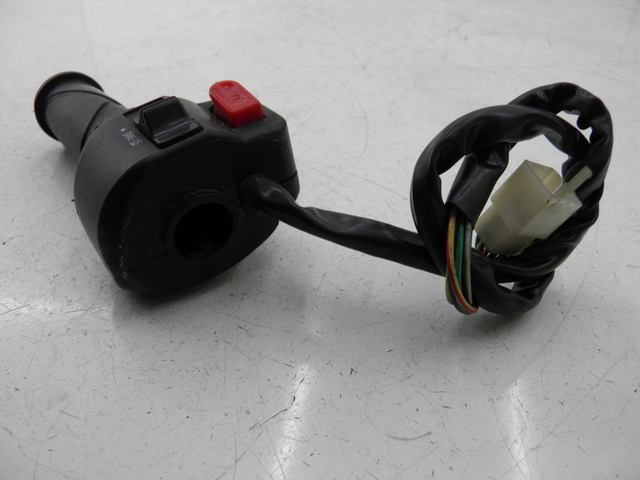 photo de COMANDO DESTRO BENZHOU YY50QT31 VINTAGE 50 (2009 - 2012) - Primo piano tecnico