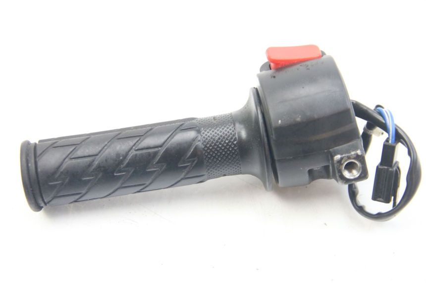 photo de COMMUTATORE DESTRO MBK BOOSTER NEXT GENERATION 50 (2004 - 2007) - Altra angolazione