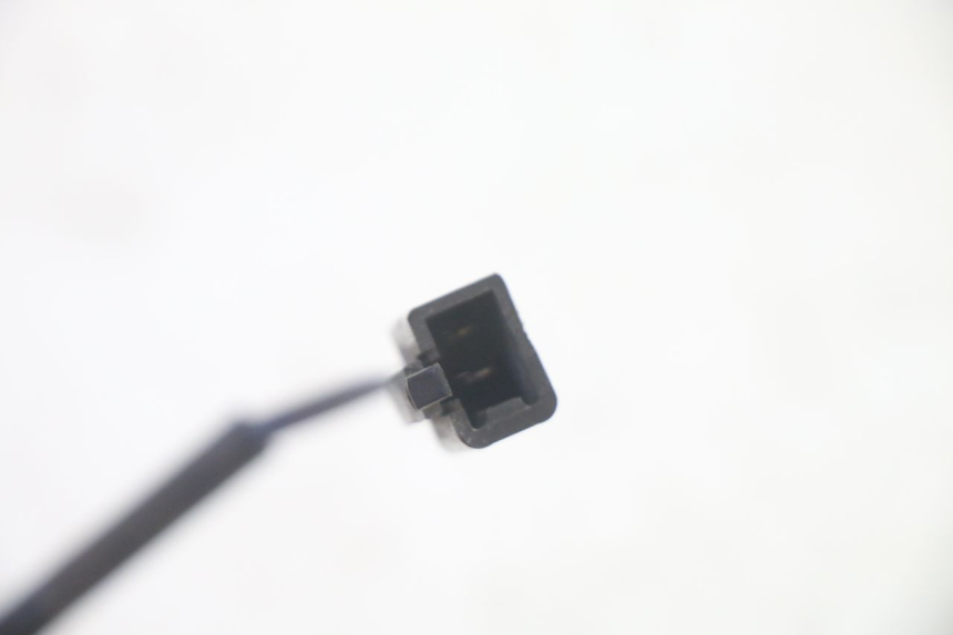 photo de MANUBRIO DESTRO MBK BOOSTER SPIRIT 50 (2004 - 2017) - Stato della superficie e materiale