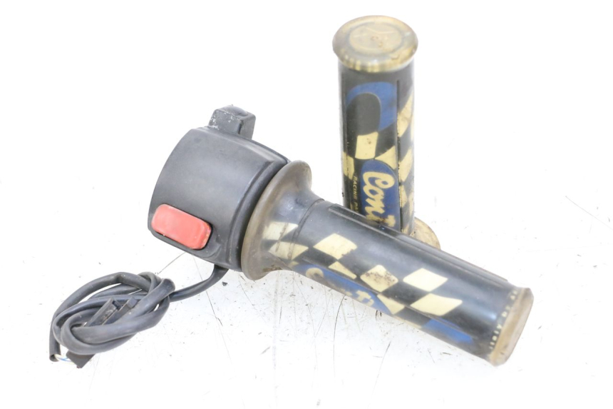 photo de COMANDO DESTRO YAMAHA BW'S 50 (2004 - 2017) - Vista principale