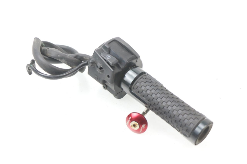 photo de COMMUTATORE DESTRO HONDA CBR 929 RR FIREBLADE 900 (2000 - 2001) - Vista d'insieme del prodotto