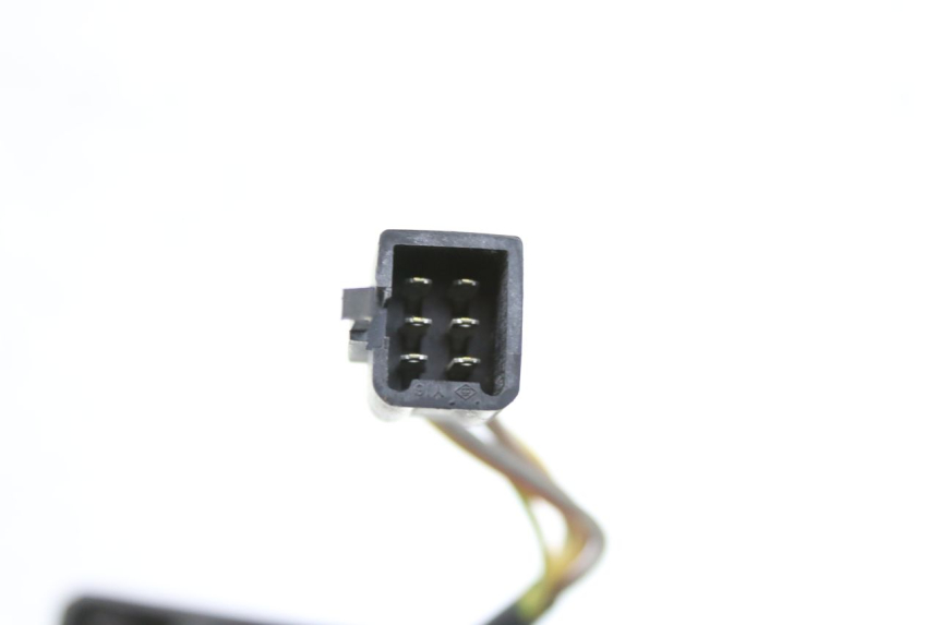 photo de MANUBRIO DESTRO SUZUKI CP 80 (1985 - 1996) - Zoom sullo stato d'uso