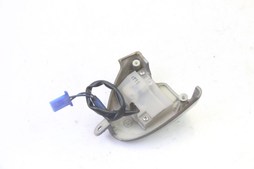 photo de COMMUTATORE DESTRO YAMAHA CYGNUS X INJECTION 125 (2007 - 2013) - Dettagli dei punti di fissaggio