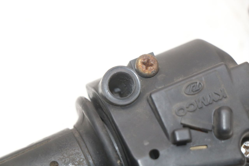 photo de MANUBRIO DESTRO KYMCO DINK 4T 50 (2007 - 2018) - Vista d'insieme del prodotto