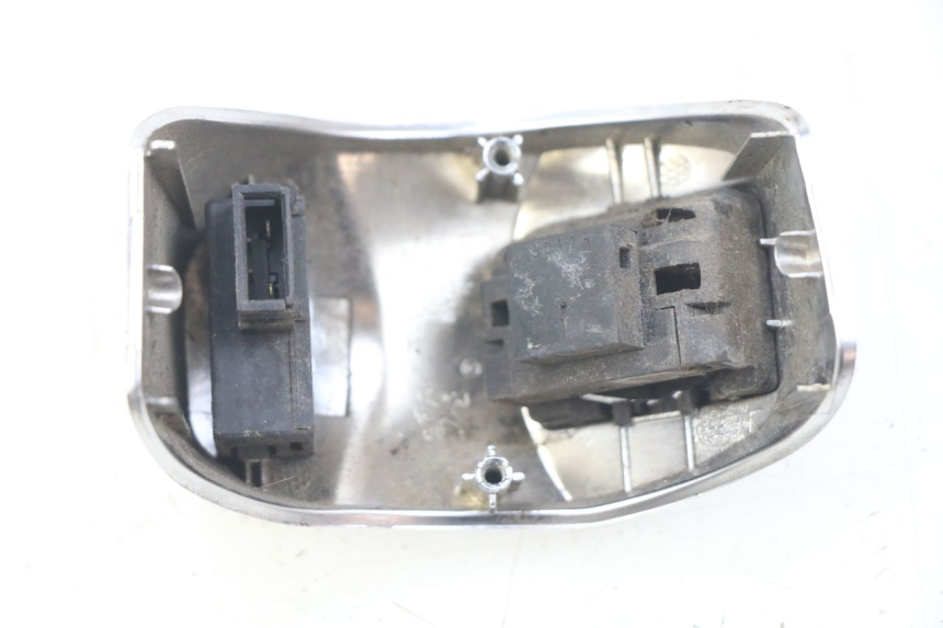 photo de MANUBRIO DESTRO PEUGEOT DJANGO 2T 50 (2014 - 2019) - Altra angolazione