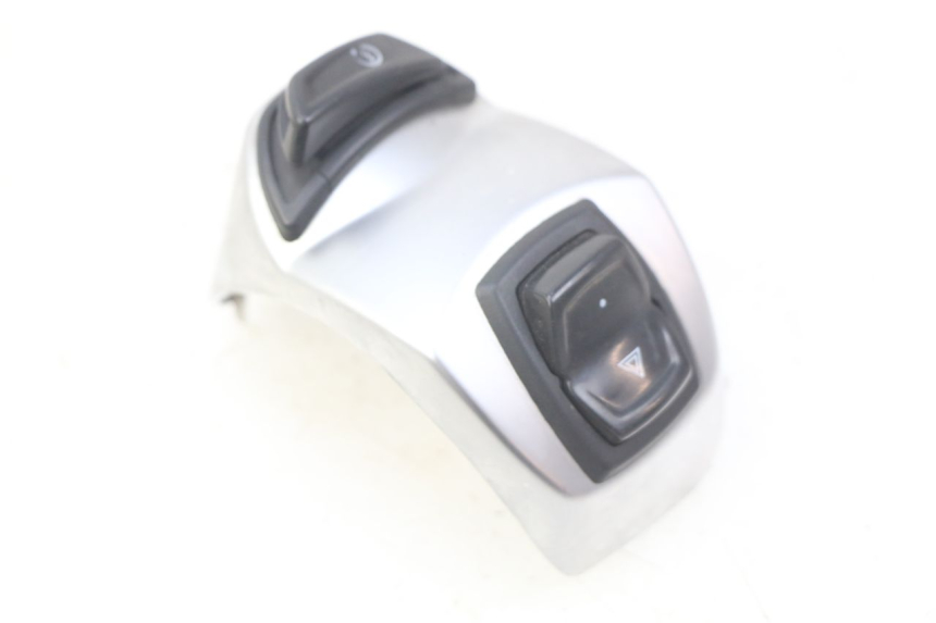 photo de MANUBRIO DESTRO PEUGEOT DJANGO 2T 50 (2014 - 2019) - Vista d'insieme del prodotto