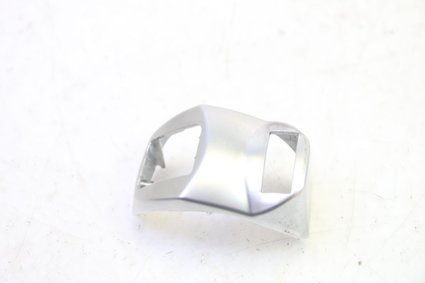 photo de COMMUTATORE DESTRO PEUGEOT DJANGO 4T 50 (2014 - 2019) - Dettaglio del componente