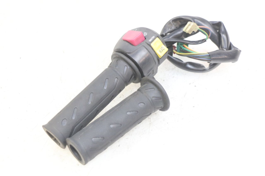 photo de MANUBRIO DESTRO KYMCO DOWNTOWN ABS 125 (2015 - 2017) - Vista d'insieme del prodotto