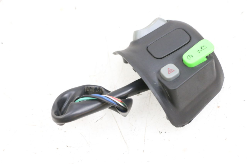 photo de COMMUTATORE DESTRO SEGWAY NINEBOT E125S 1 (2022 - 2026) - Altra angolazione