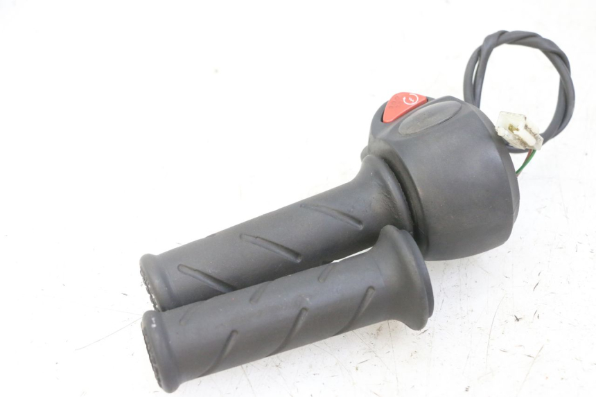 photo de COMMUTATORE DESTRO PEUGEOT ELYSTAR 125 (2002 - 2007) - Vista d'insieme del prodotto