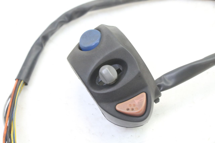 photo de COMANDO DESTRO PEUGEOT ELYSTAR 50 (2002 - 2014) - Dettaglio del componente