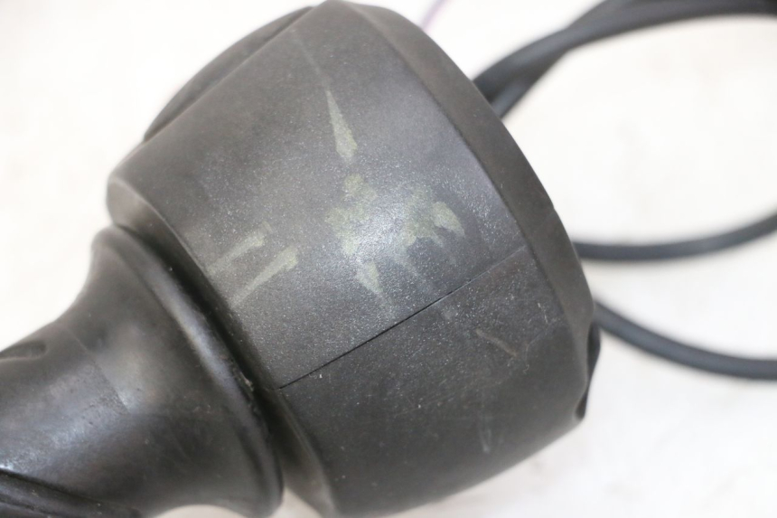 photo de COMANDO DESTRO PEUGEOT ELYSTAR 50 (2002 - 2014) - Vista d'insieme del prodotto