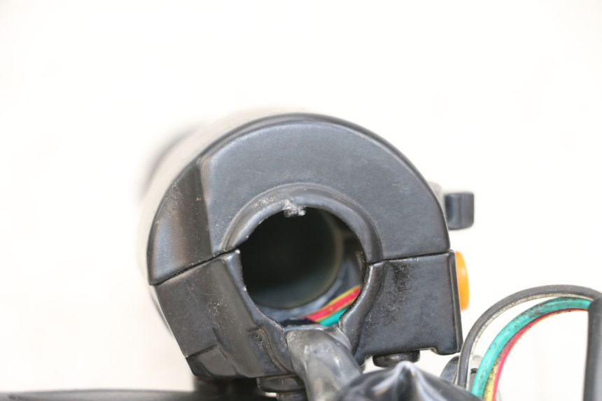 photo de COMMUTATORE DESTRO EUROCKA RETRO 50 (2007 - 2014) - Primo piano tecnico