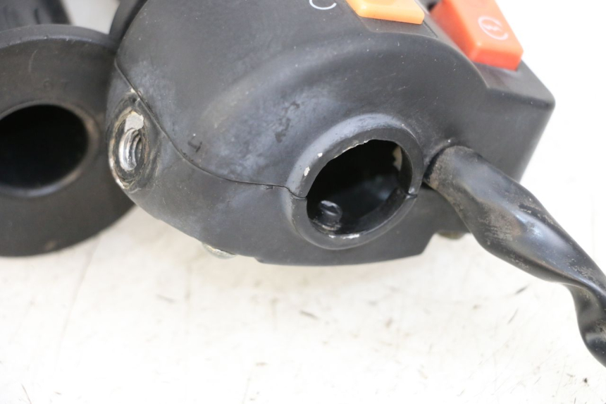 photo de MANUBRIO DESTRO JM MOTORS EVOLIS 4T 50 (2018 - 2022) - Vista d'insieme del prodotto