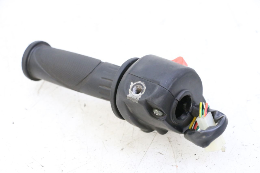 photo de MANUBRIO DESTRO JM MOTORS EVOLIS 4T 50 (2018 - 2022) - Vista d'insieme del prodotto