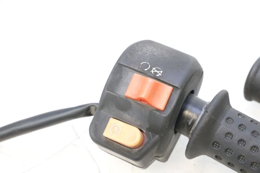 photo de MANUBRIO DESTRO JM MOTORS EVOLIS 4T 50 (2018 - 2022) - Dettaglio del componente