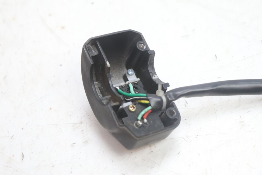 photo de MANUBRIO DESTRO JM MOTORS EVOLIS 4T 50 (2018 - 2022) - Primo piano tecnico