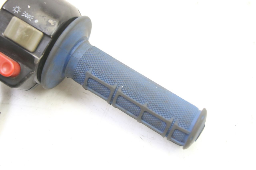 photo de MANUBRIO DESTRO KEEWAY F-ACT FACT 50 (2006 - 2011) - Zoom sullo stato d'uso