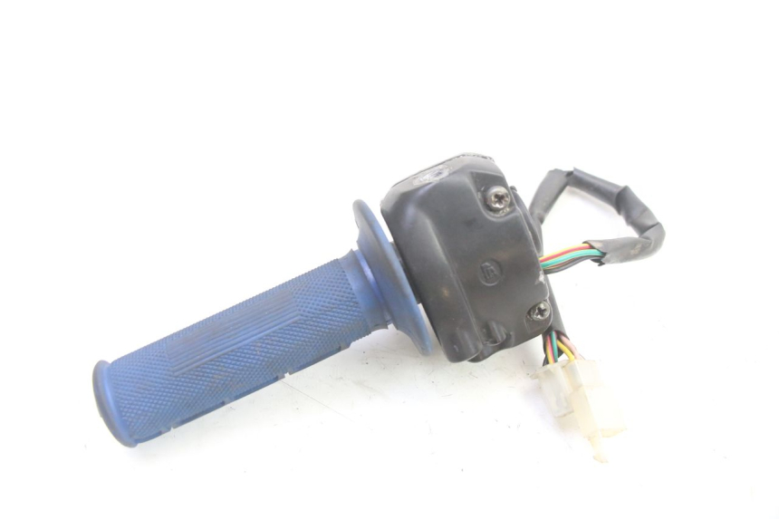 photo de MANUBRIO DESTRO KEEWAY F-ACT FACT 50 (2006 - 2011) - Primo piano tecnico