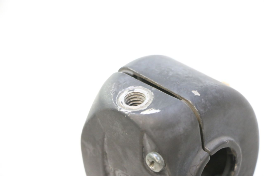 photo de COMMUTATORE DESTRO JM MOTORS F45i 4T 50 (2020 - 2023) - Dettagli dei punti di fissaggio
