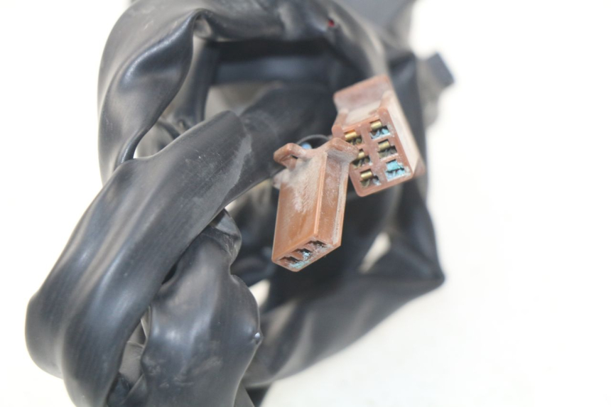 photo de MANUBRIO DESTRO YAMAHA FJR ABS 1300 (2006 - 2012) - Primo piano tecnico