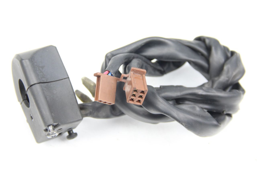 photo de MANUBRIO DESTRO YAMAHA FJR ABS 1300 (2006 - 2012) - Primo piano tecnico