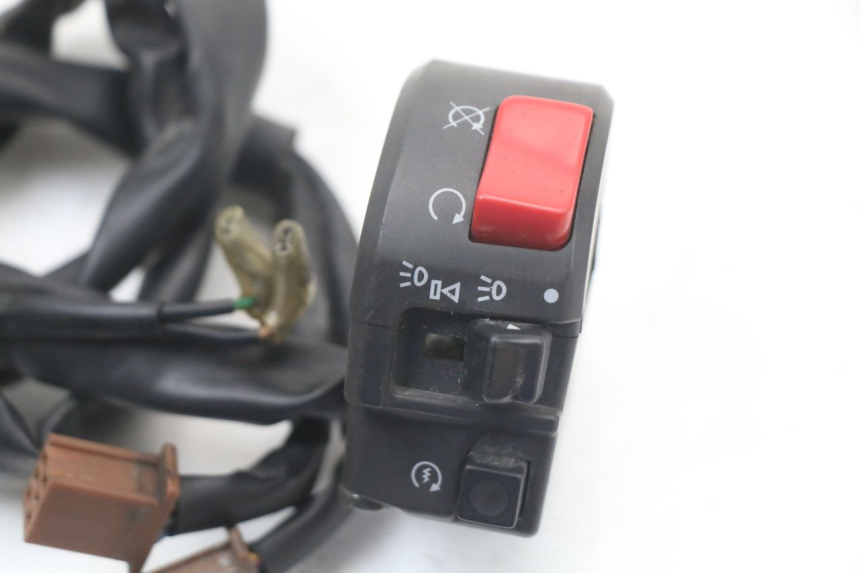 photo de MANUBRIO DESTRO YAMAHA FJR ABS 1300 (2006 - 2012) - Dettaglio del componente