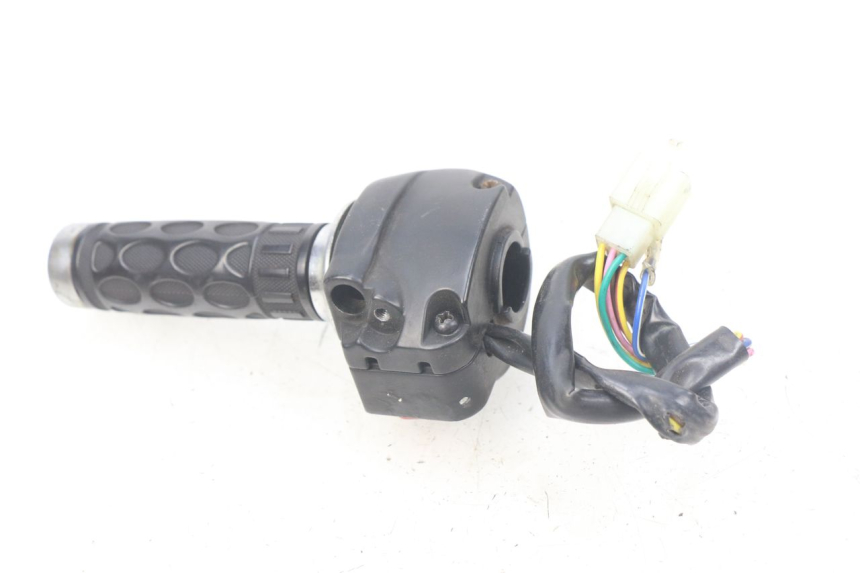 photo de COMANDO DESTRO SACHS FY125T FY T 125 (2007 - 2011) - Altra angolazione