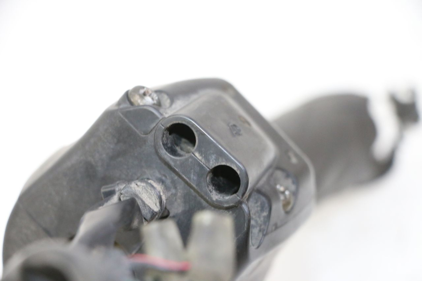 photo de COMMUTATORE DESTRO YAMAHA FZ6 N FAZER 600 (2004 - 2006) - Vista d'insieme del prodotto