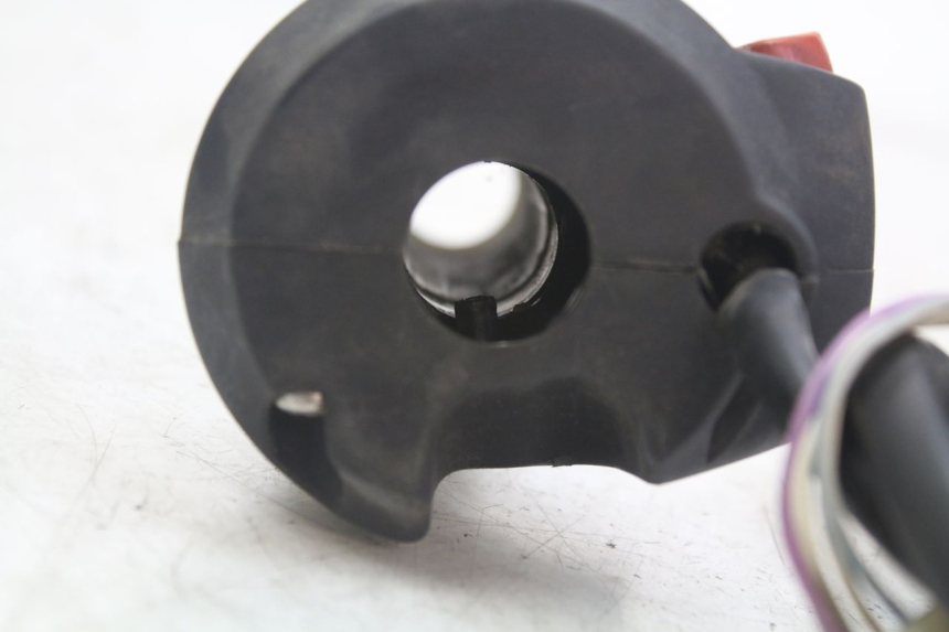 photo de COMMUTATORE DESTRO PEUGEOT GEOPOLIS RS 125 (2007 - 2009) - Dettaglio del componente