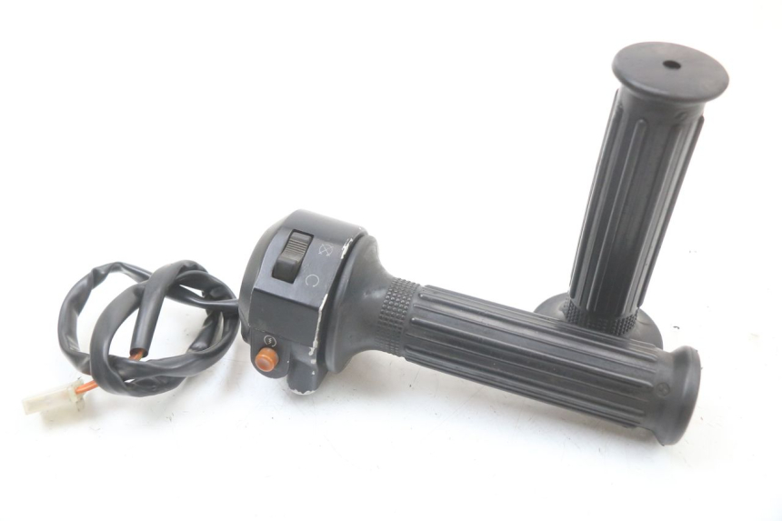 photo de COMANDO DESTRO HYOSUNG GF 125 (2001 - 2005) - Altra angolazione