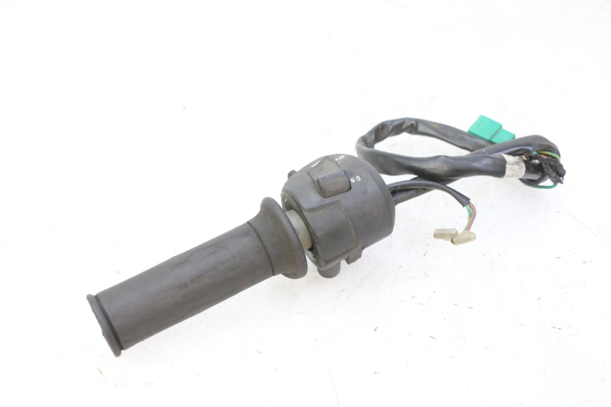 photo de COMMUTATORE DESTRO KYMCO GRAND DINK 125 (2008 - 2014) - Marcature e riferimenti originali