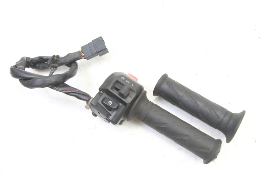 photo de COMANDO DESTRO SUZUKI GS GSE 500 (2001 - 2003) - Vista principale
