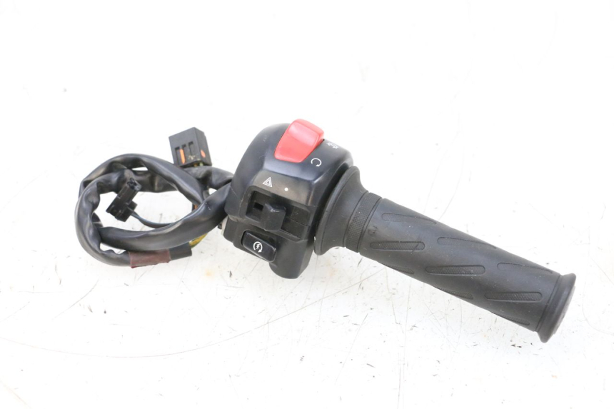 photo de COMMUTATORE DESTRO SUZUKI GSXR GSX-R 1000 (2003 - 2004) - Vista principale