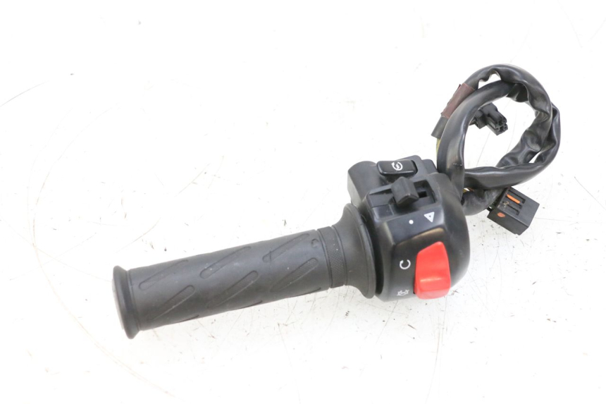 photo de COMMUTATORE DESTRO SUZUKI GSXR GSX-R 1000 (2003 - 2004) - Altra vista dell'articolo