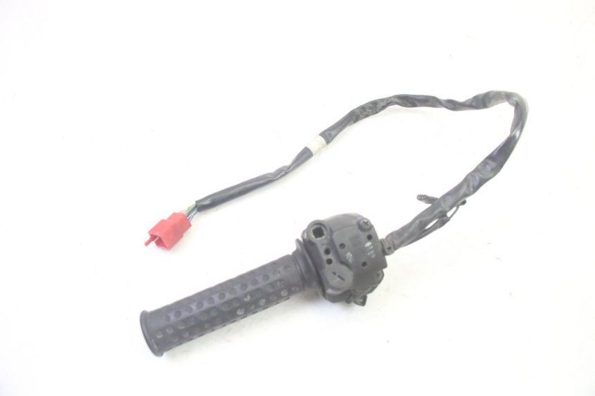 photo de MANUBRIO DESTRO SYM GTS EVO 125 (2009 - 2013) - Vista d'insieme del prodotto