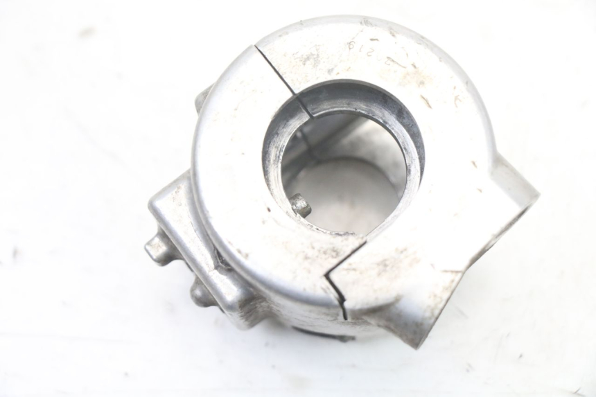 photo de COMMUTATORE DESTRO HONDA VT C2 SHADOW 750 (1997 - 2001) - Vista d'insieme del prodotto