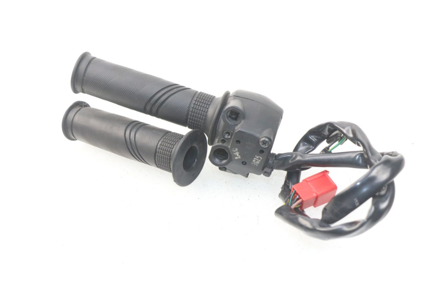 photo de COMANDO DESTRO SYM JOYMAX 250 (2013 - 2017) - Altra angolazione