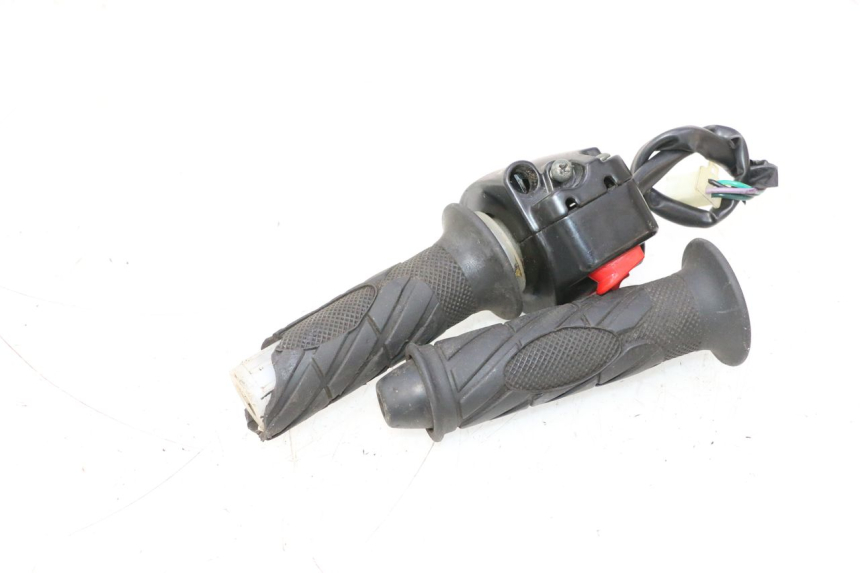 photo de COMANDO DESTRO RIDE JUMP 2T 50 (2012 - 2017) - Zoom sullo stato d'uso