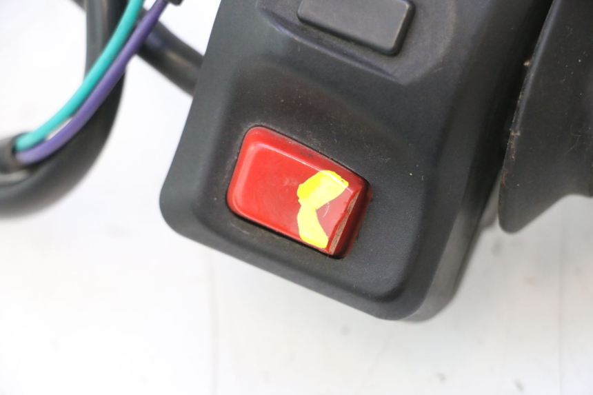 photo de COMMUTATORE DESTRO PEUGEOT KISBEE 4T 50 (2023 - 2026) - Ricambio usato controllato