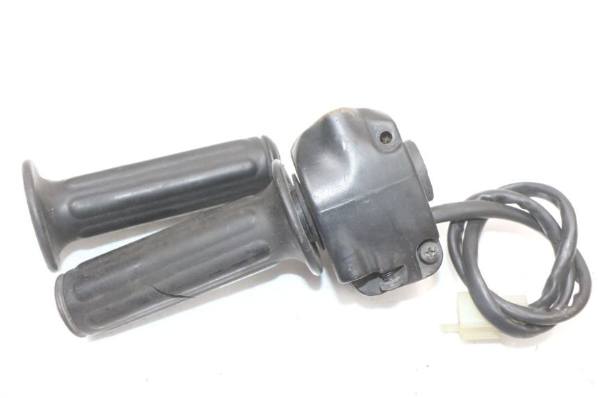 photo de COMMUTATORE DESTRO RENAULT KOURANOS 125 (2001 - 2004) - Vista d'insieme del prodotto