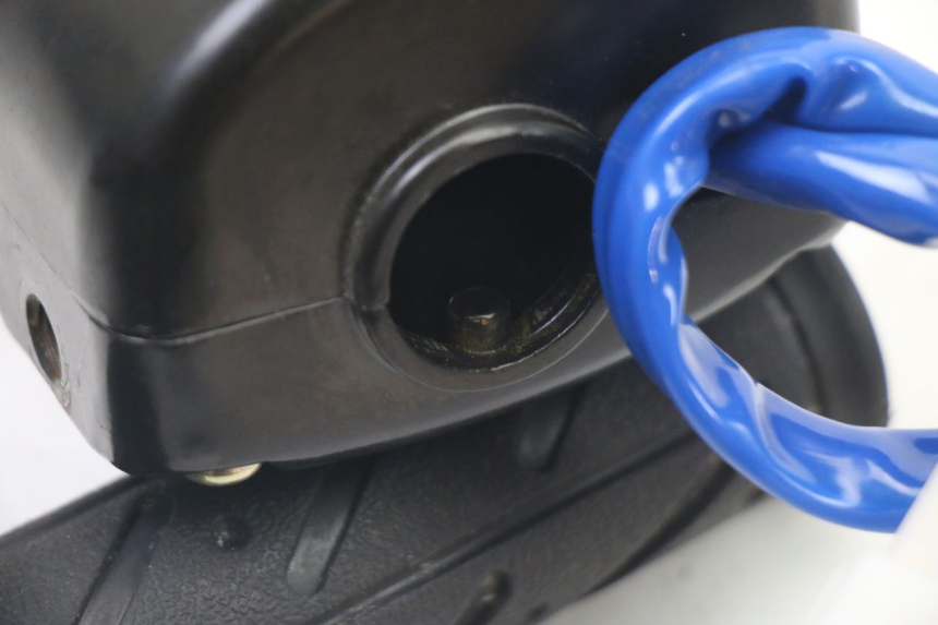 photo de MANUBRIO DESTRO KYMCO AGILITY 4T 50 (2005 - 2018) - Vista d'insieme del prodotto