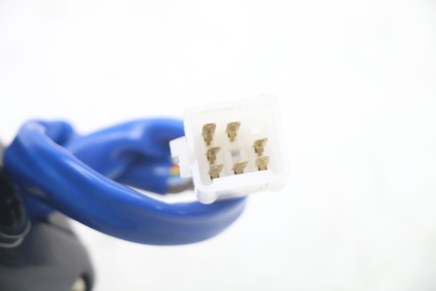 photo de MANUBRIO DESTRO KYMCO AGILITY 4T 50 (2005 - 2018) - Dettagli dei punti di fissaggio