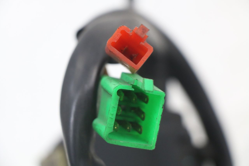 photo de MANUBRIO DESTRO KYMCO X-TOWN XTOWN 125 (2016 - 2021) - Altra vista dell'articolo