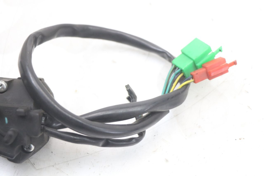 photo de MANUBRIO DESTRO KYMCO X-TOWN XTOWN 125 (2016 - 2021) - Ricambio usato controllato