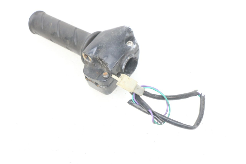 photo de MANUBRIO DESTRO PEUGEOT LUDIX 50 (2008 - 2017) - Zoom sullo stato d'uso