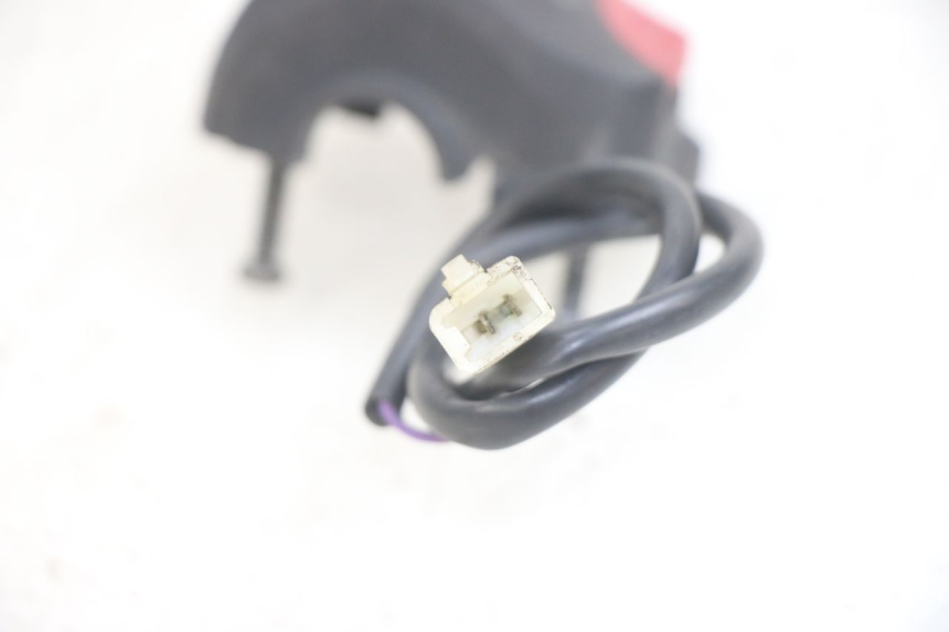 photo de MANUBRIO DESTRO PEUGEOT LUDIX 50 (2005 - 2007) - Dettaglio del componente